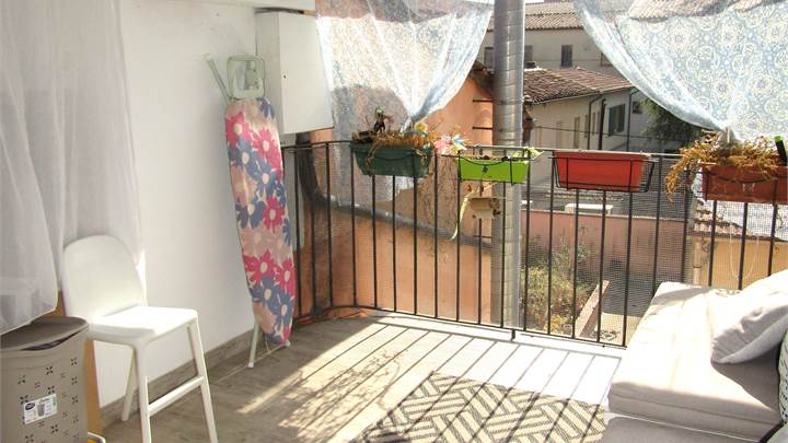 Pistoia centro - Appartamento 6 vani con terrazzi 